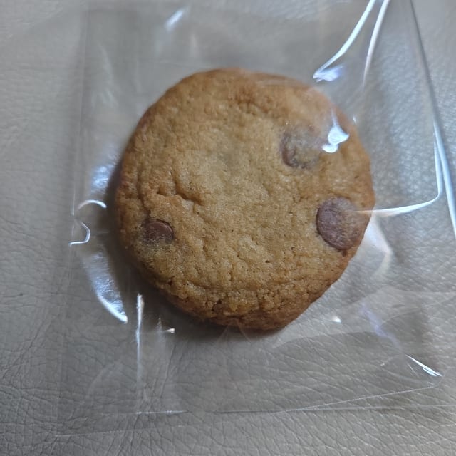 Chocolate Chip Butter Cookie.
